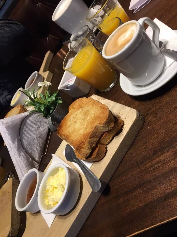 Otoño - Additional view